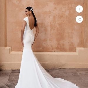 Pronovias Bridal Gown - Style 2010 Anitra